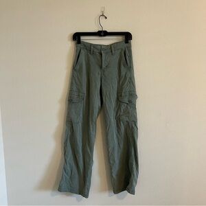 American Eagle Outfitters Olive Cargo Pants
